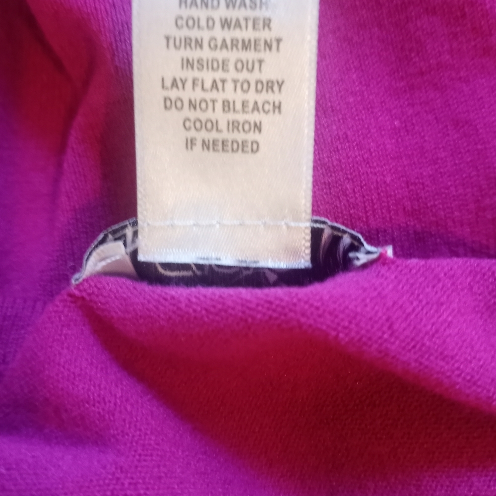 Sweater - Picture 5 of 5